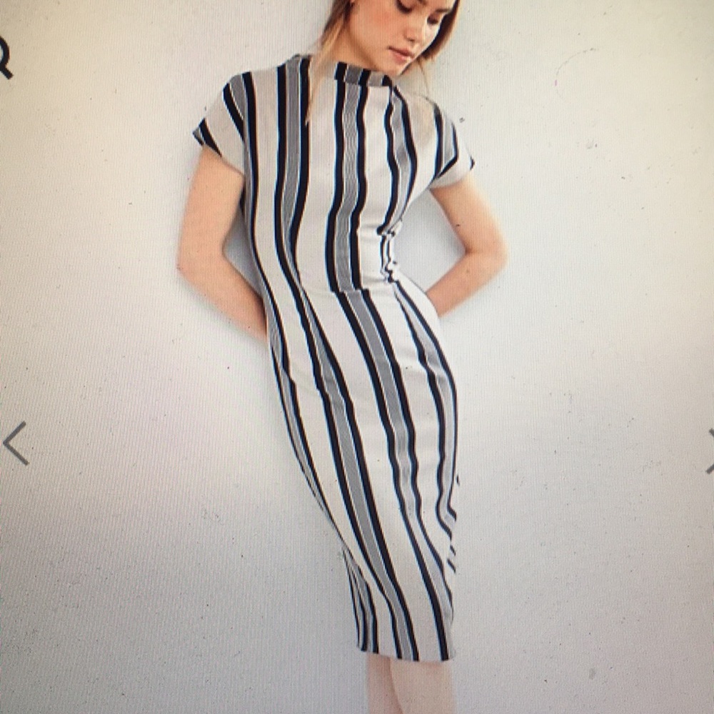 High neck stripped dress